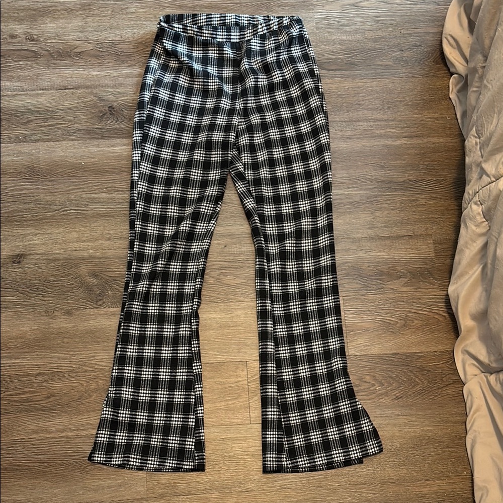 black and white flare pants